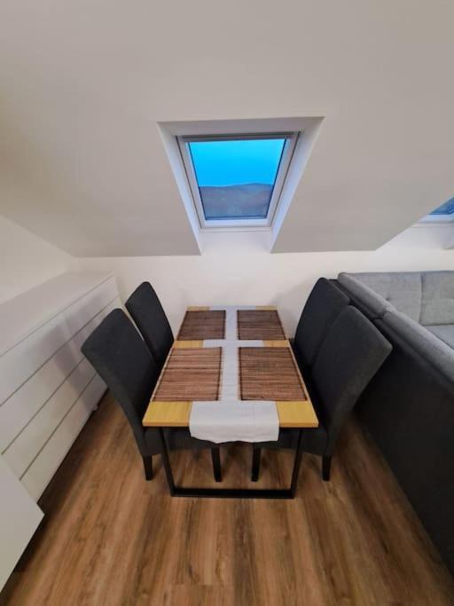 Apartman Moulis Abertamy Buitenkant foto